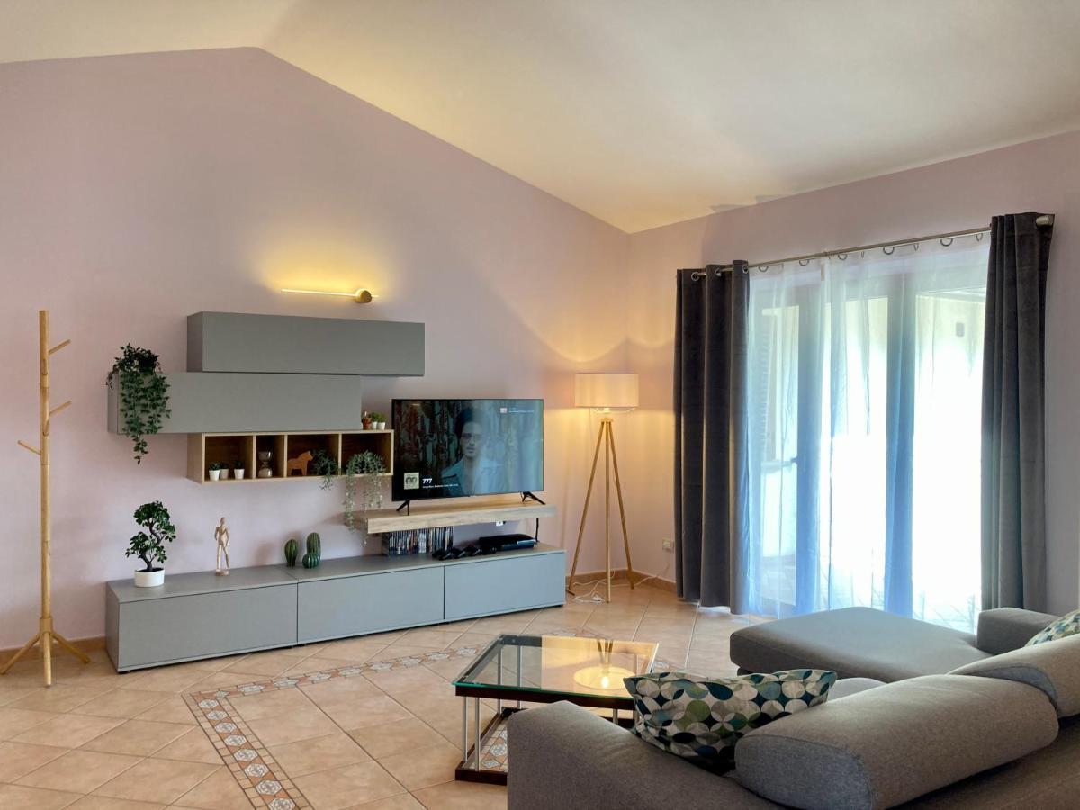 Love Nest Abruzzo Scoppito Exterior foto